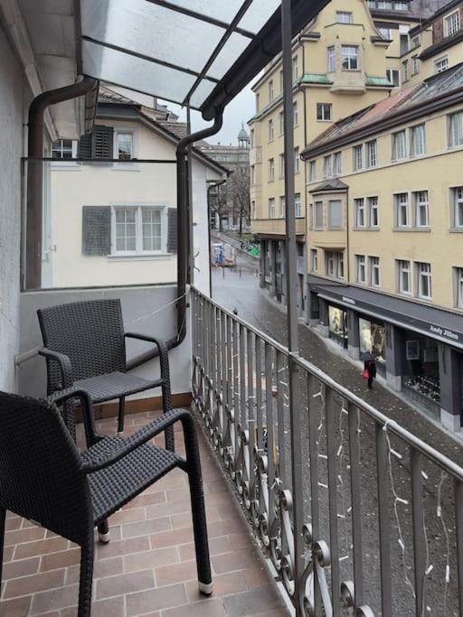 Suesse Wohnung In Zuercher Altstadt 3 Zúrich Exterior foto
