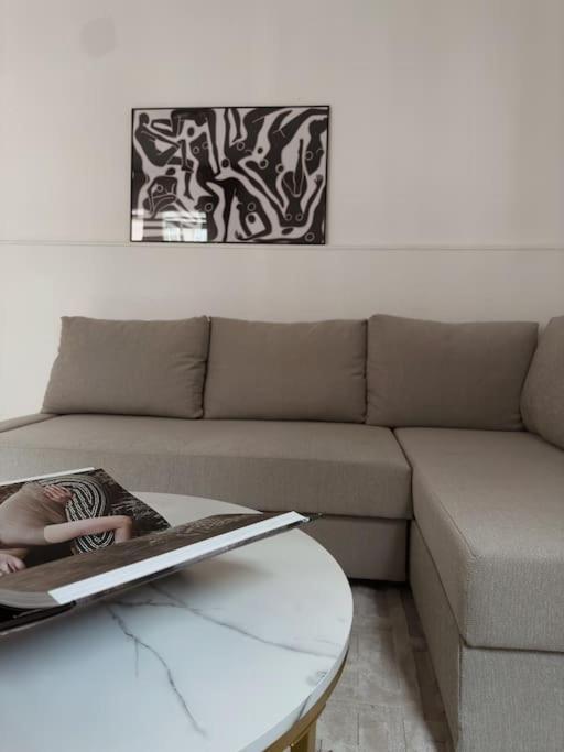 Suesse Wohnung In Zuercher Altstadt 3 Zúrich Exterior foto