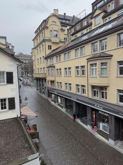 Suesse Wohnung In Zuercher Altstadt 3 Zúrich Exterior foto