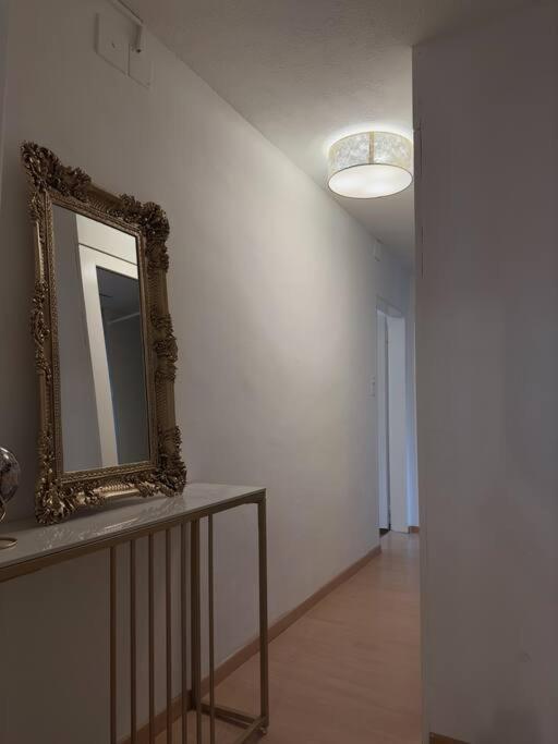 Suesse Wohnung In Zuercher Altstadt 3 Zúrich Exterior foto